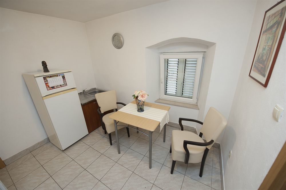 Damira Rooms Split Extérieur photo