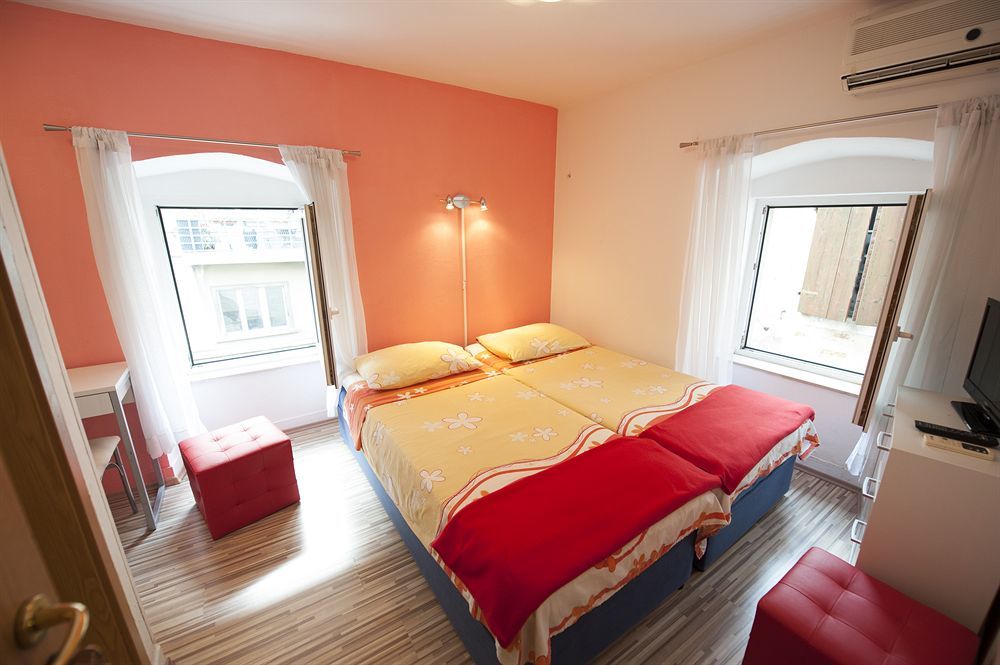 Damira Rooms Split Extérieur photo