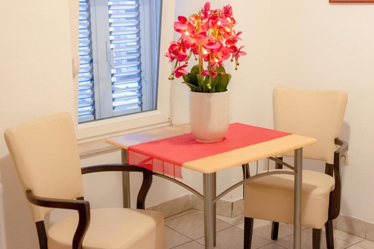 Damira Rooms Split Extérieur photo